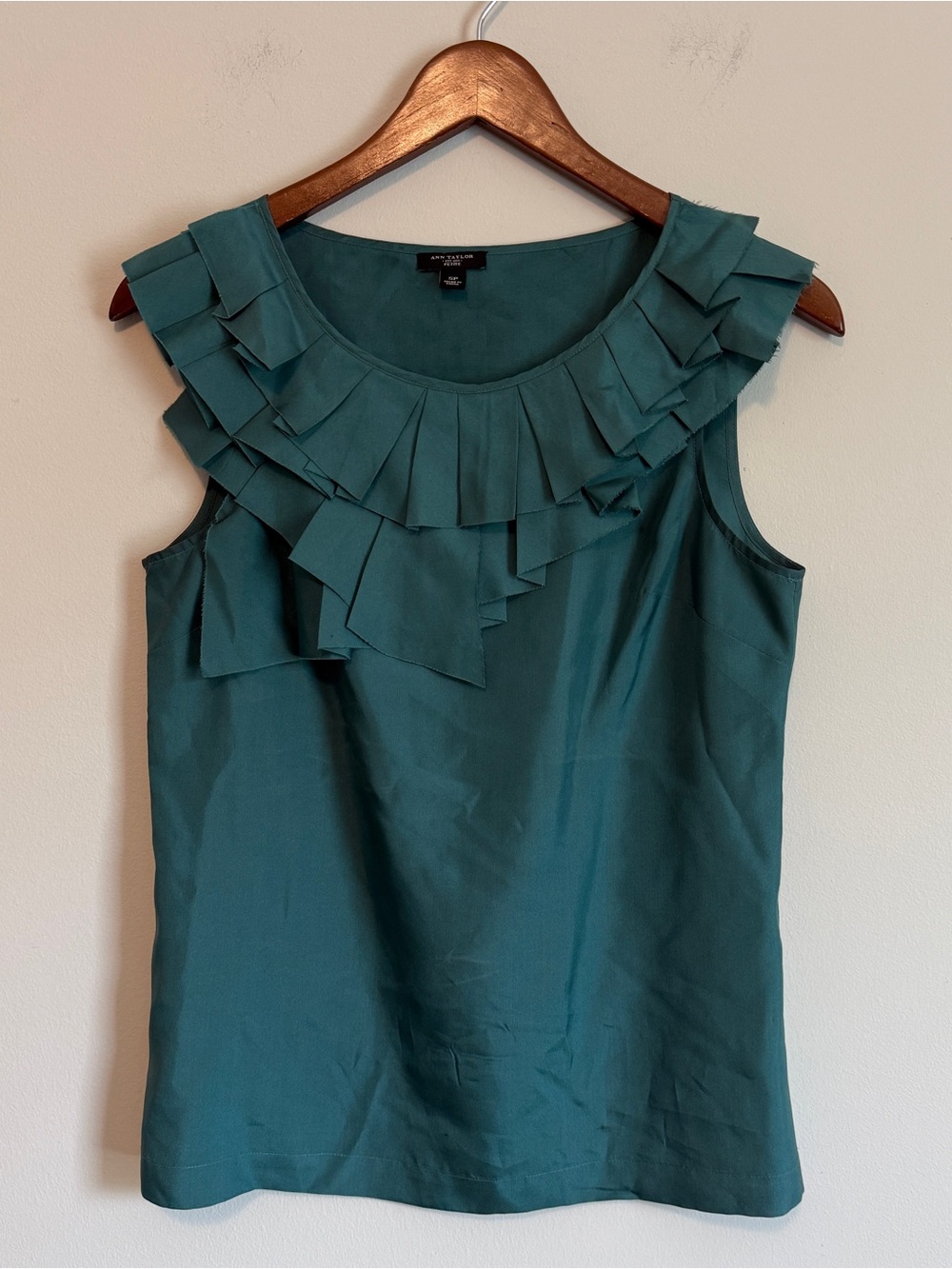 100% Silk Tank Top Teal Ruffle Neck Blouse Women S Petite Lux Work French Flowy